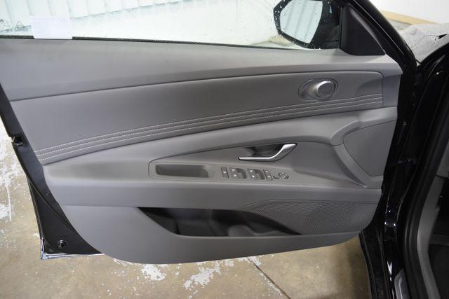 new 2025 Hyundai Elantra car, priced at $27,585