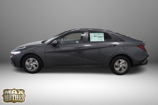 new 2025 Hyundai Elantra car, priced at $22,960