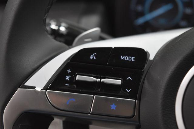 new 2024 Hyundai TUCSON Hybrid car, priced at $37,655