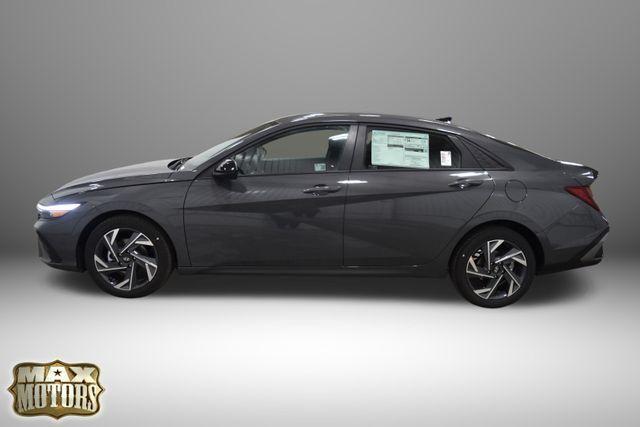 new 2025 Hyundai Elantra car, priced at $22,086