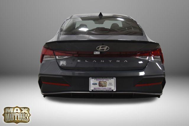 new 2025 Hyundai Elantra car, priced at $22,086