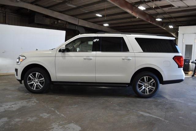 new 2024 Ford Expedition Max car, priced at $70,262