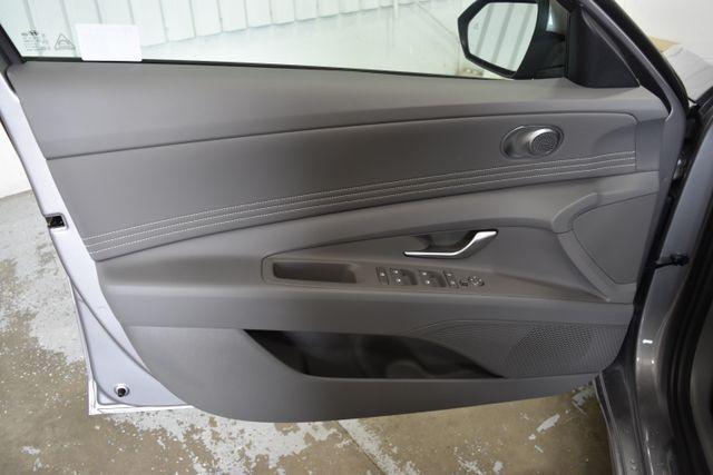 new 2025 Hyundai Elantra car, priced at $27,595
