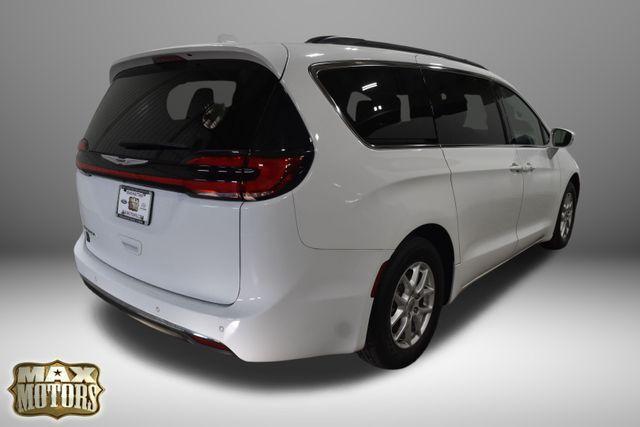 used 2022 Chrysler Pacifica car, priced at $21,340