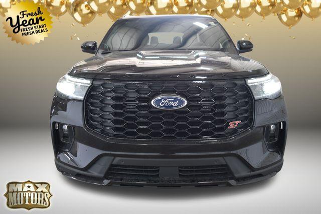 new 2025 Ford Explorer car, priced at $59,995