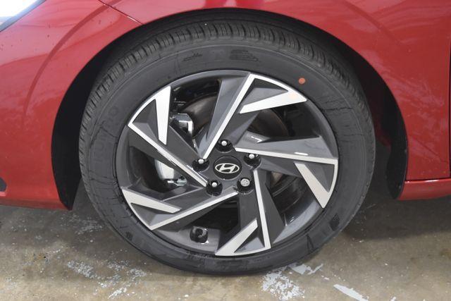 new 2025 Hyundai Elantra car, priced at $25,535