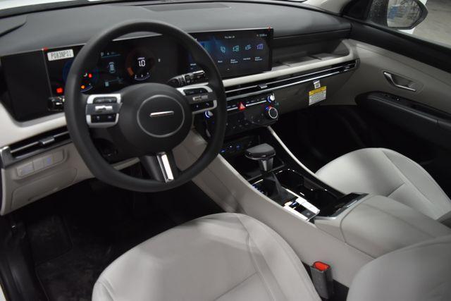 new 2025 Hyundai Tucson car, priced at $30,071