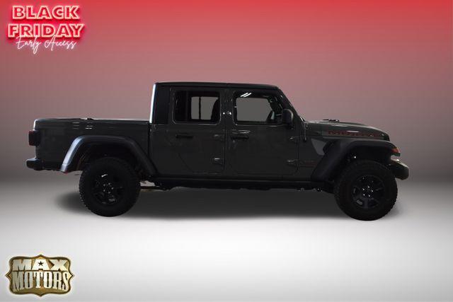 used 2023 Jeep Gladiator car, priced at $44,084