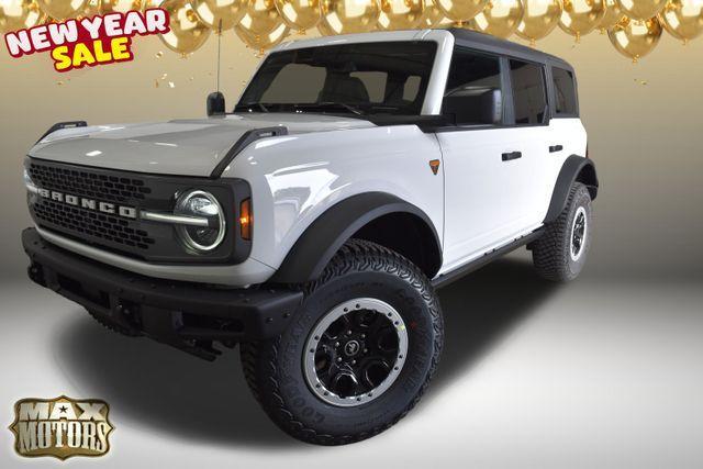 new 2024 Ford Bronco car, priced at $56,560