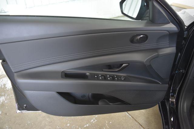 new 2025 Hyundai Elantra car
