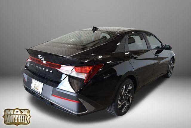 new 2025 Hyundai Elantra car