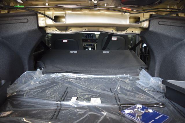 new 2025 Hyundai Elantra car
