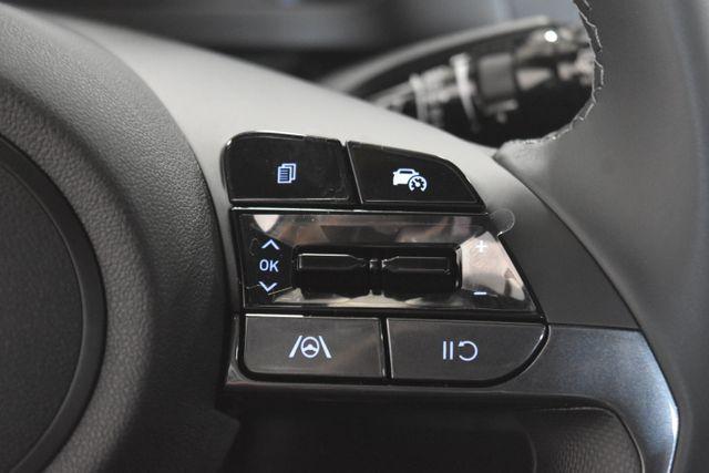 new 2025 Hyundai Elantra car