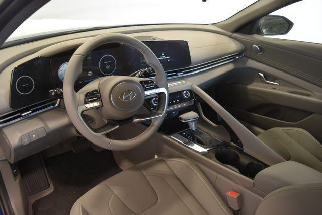 new 2024 Hyundai Elantra car, priced at $27,035