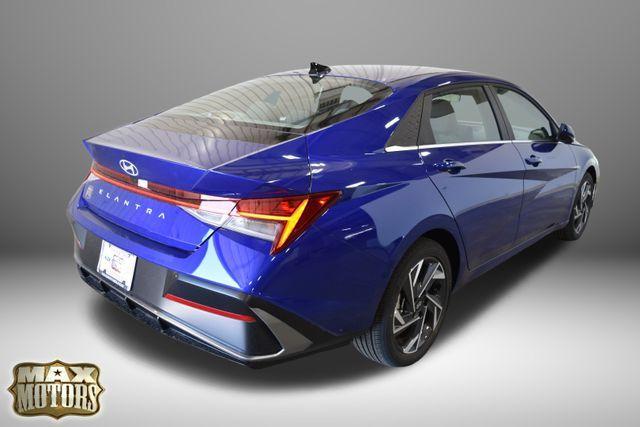 new 2024 Hyundai Elantra car, priced at $27,035