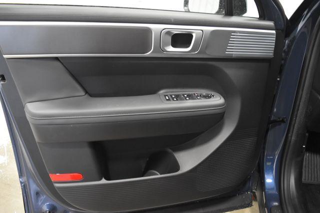 new 2025 Hyundai Santa Fe car, priced at $37,555
