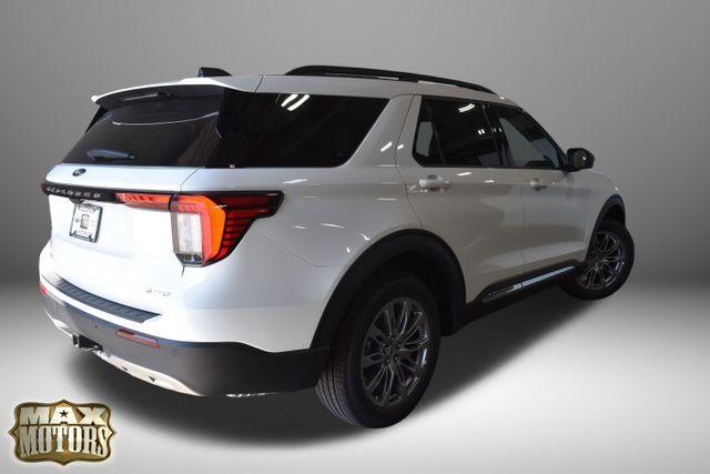 new 2025 Ford Explorer car, priced at $44,998