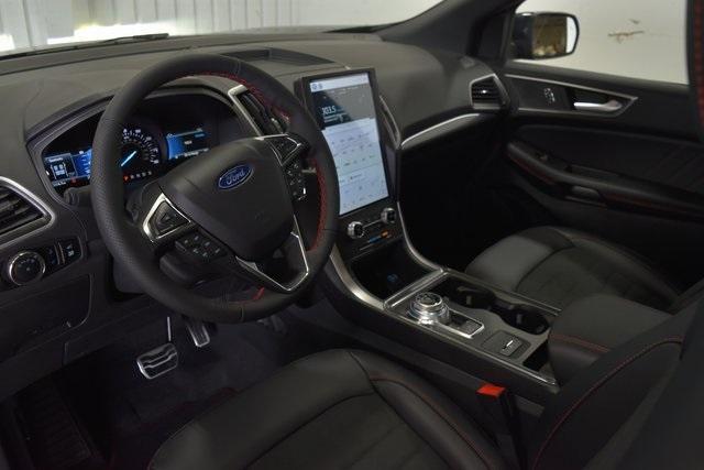 new 2024 Ford Edge car, priced at $43,645