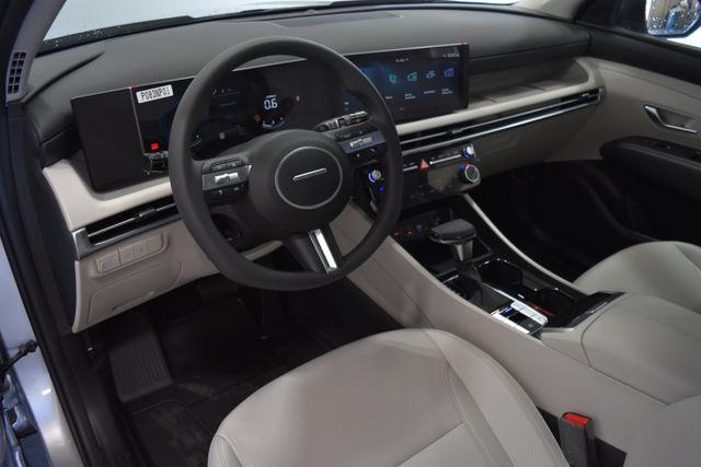 new 2025 Hyundai Tucson car, priced at $32,695
