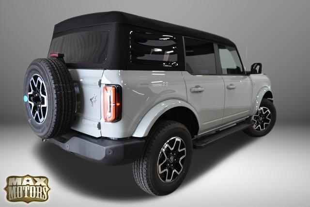 new 2024 Ford Bronco car, priced at $51,229