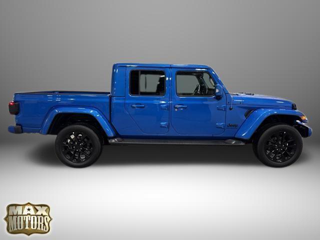 used 2023 Jeep Gladiator car, priced at $35,502