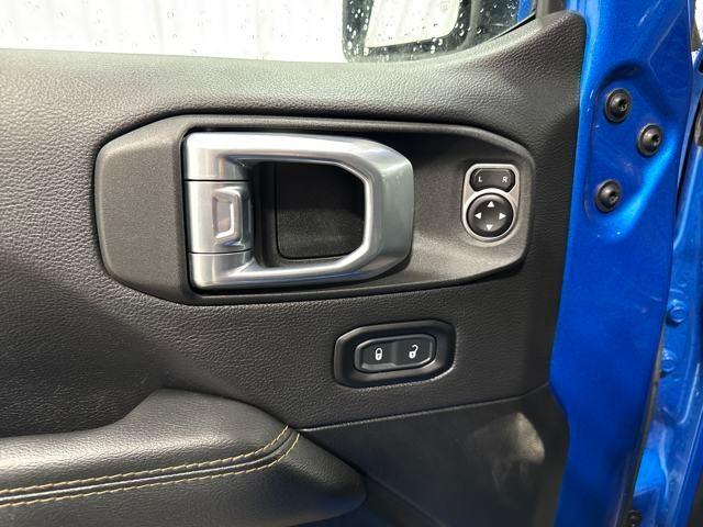 used 2023 Jeep Gladiator car, priced at $35,502