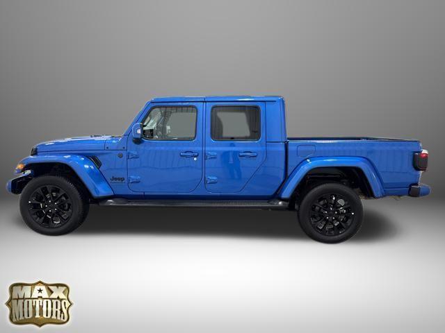 used 2023 Jeep Gladiator car, priced at $35,502