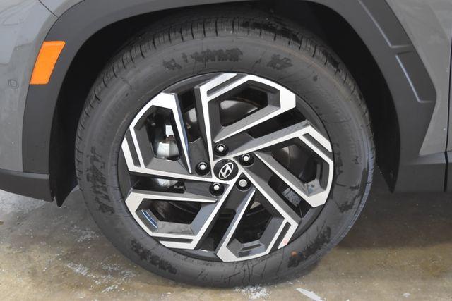 new 2025 Hyundai Tucson car, priced at $41,000