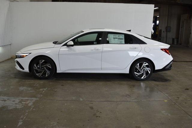 new 2024 Hyundai Elantra car, priced at $24,545