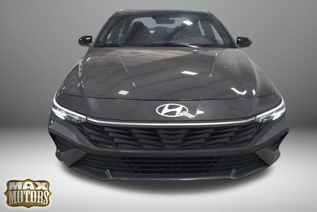 new 2025 Hyundai Elantra car, priced at $25,035
