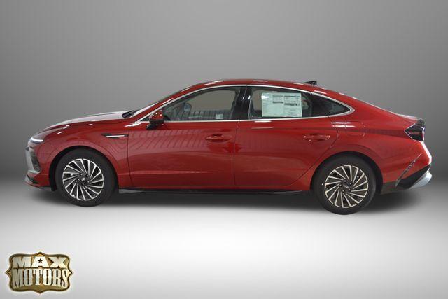 new 2024 Hyundai Sonata Hybrid car, priced at $31,053