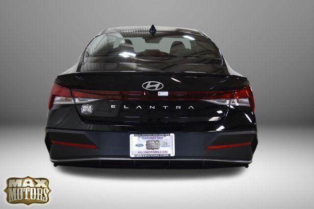 new 2025 Hyundai Elantra car, priced at $22,067