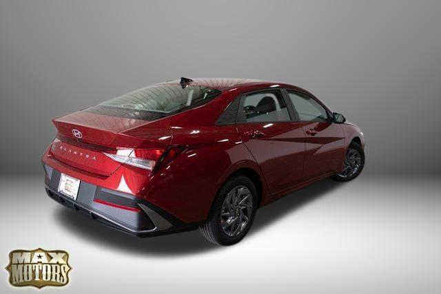 new 2024 Hyundai Elantra car, priced at $22,290