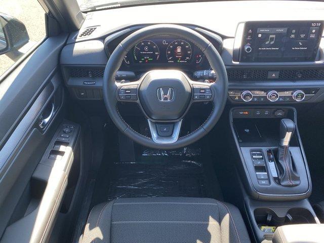 new 2026 Honda CR-V Hybrid car, priced at $40,195