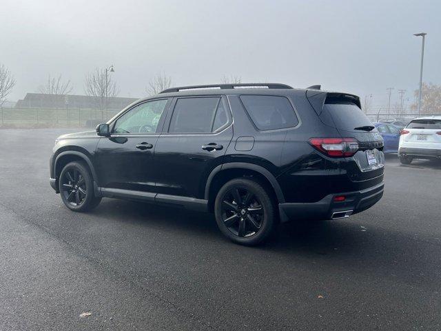 new 2025 Honda Pilot car, priced at $55,675