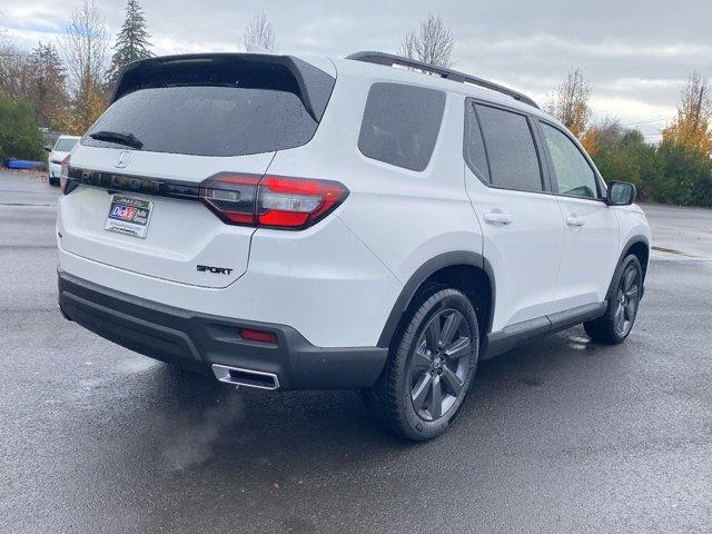 new 2025 Honda Pilot car, priced at $44,150