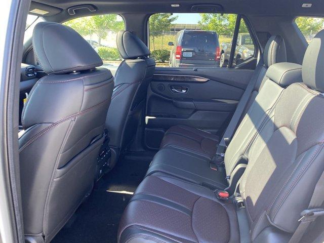 new 2025 Honda Pilot car, priced at $55,485