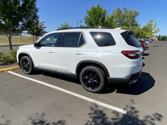 new 2025 Honda Pilot car, priced at $56,485