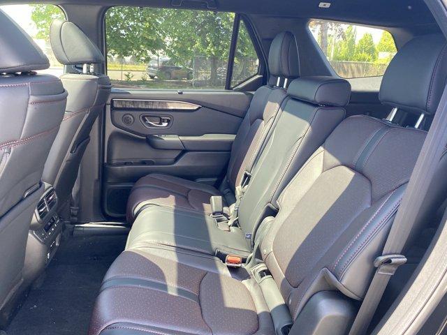 new 2025 Honda Pilot car, priced at $55,030