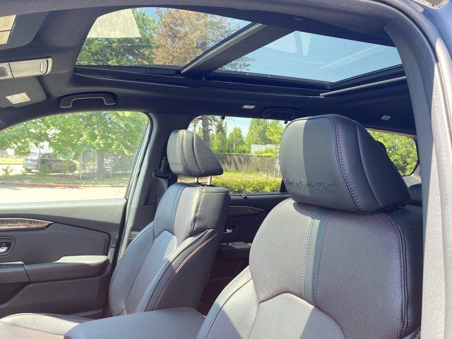 new 2025 Honda Pilot car, priced at $55,030