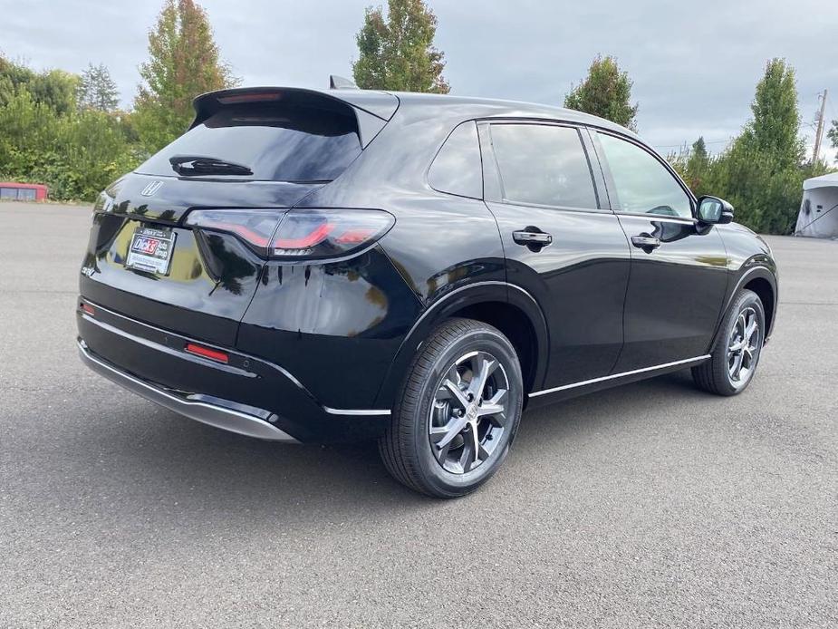 new 2025 Honda HR-V car, priced at $32,050