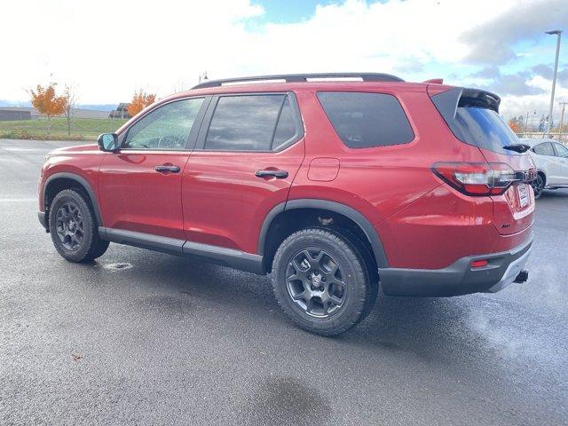 new 2025 Honda Pilot car, priced at $51,250