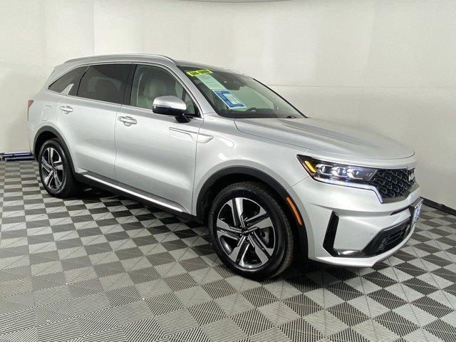 used 2022 Kia Sorento Plug-In Hybrid car, priced at $33,873