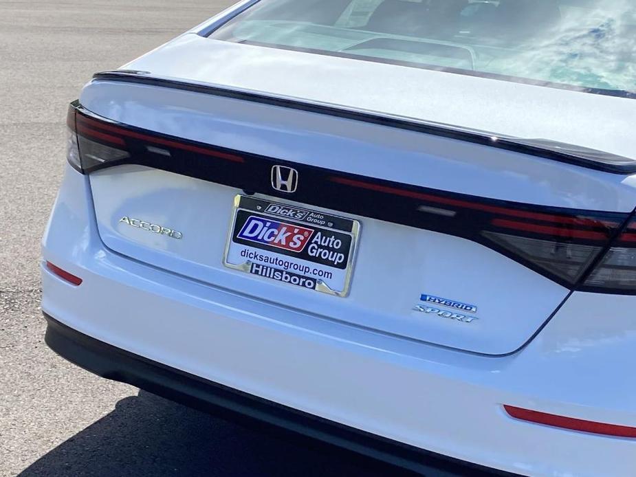 new 2024 Honda Accord Hybrid car, priced at $33,445