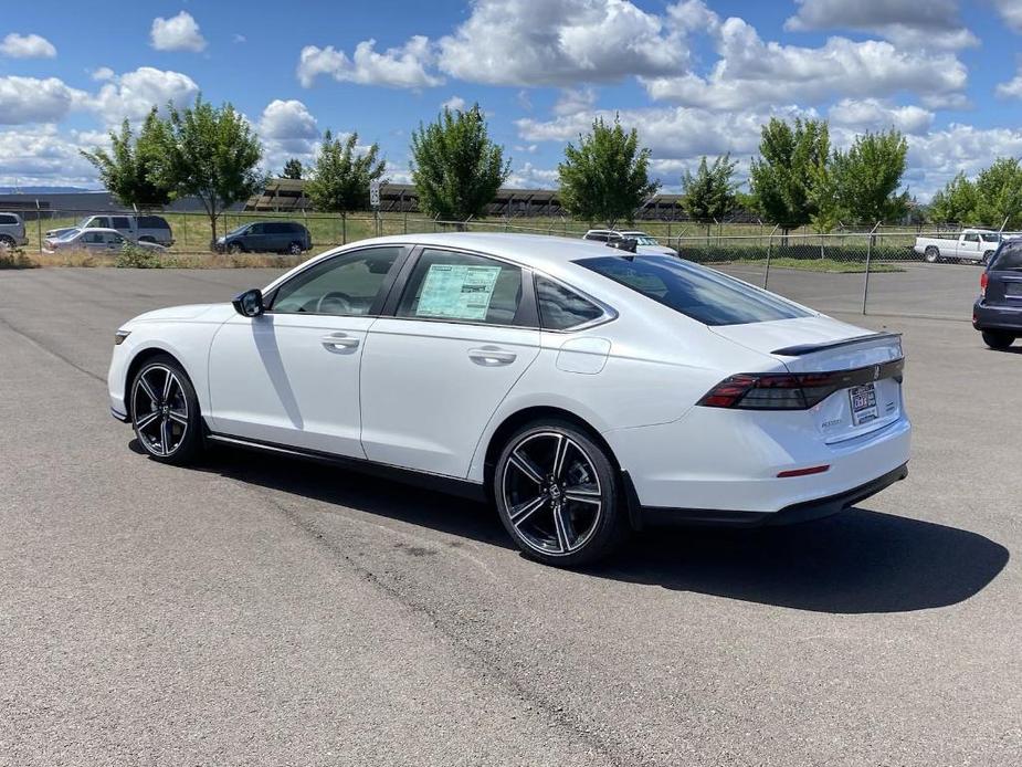 new 2024 Honda Accord Hybrid car, priced at $33,445