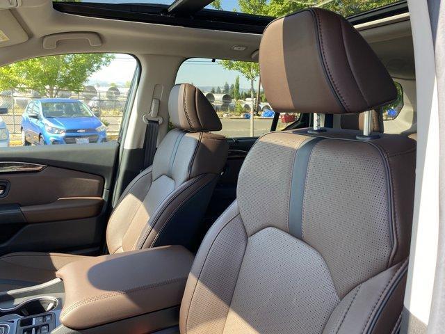 new 2025 Honda Pilot car, priced at $55,260