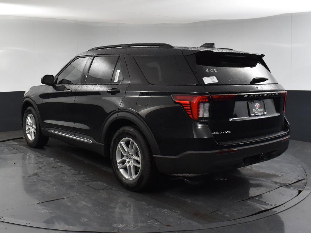 new 2025 Ford Explorer car, priced at $36,450