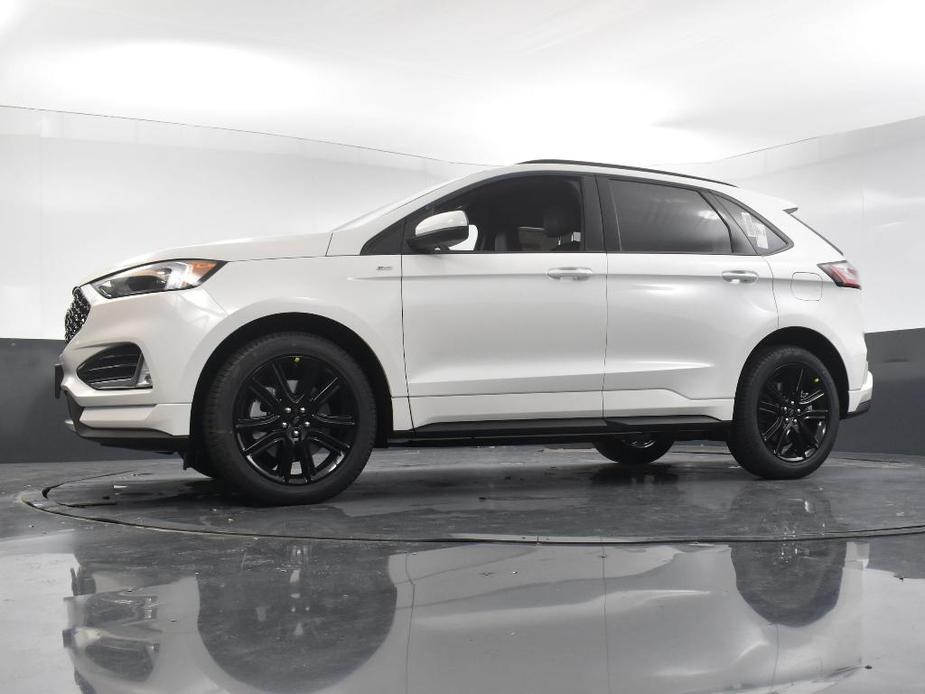 new 2024 Ford Edge car, priced at $34,975