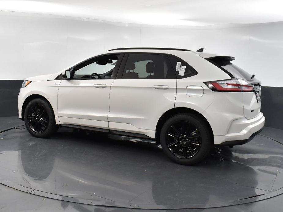 new 2024 Ford Edge car, priced at $34,975