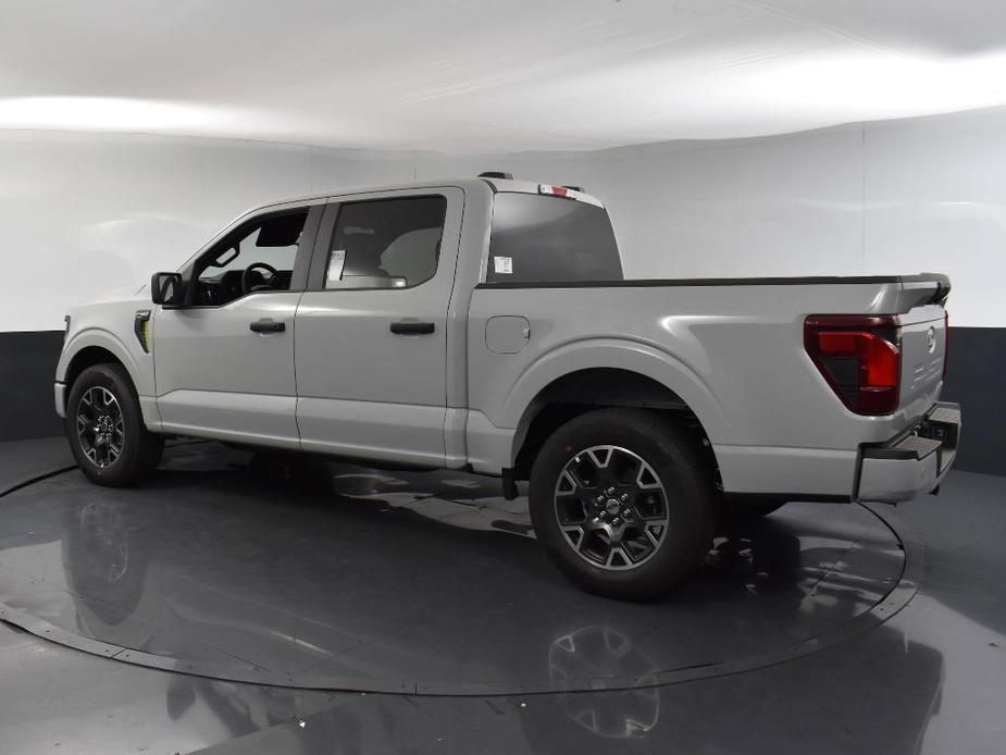 new 2024 Ford F-150 car, priced at $40,330